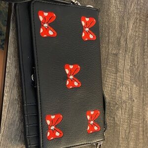 Minnie Black and Red Bow Accent Women's Wallet Purse - EUC